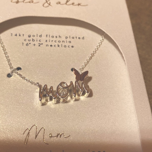 Isla & Alex
Isla & Alex Fine Gold Plated Cubic Zirconia & Mom Necklace - Picture 3 of 5